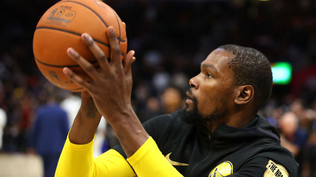 CLEVELAND, OH - JUNE 06: Kevin Durant #35 of the Golden State Warriors warms up prior to Game Three of the 2018 NBA Finals against the Cleveland Cavaliers at Quicken Loans Arena on June 6, 2018 in Cleveland, Ohio.