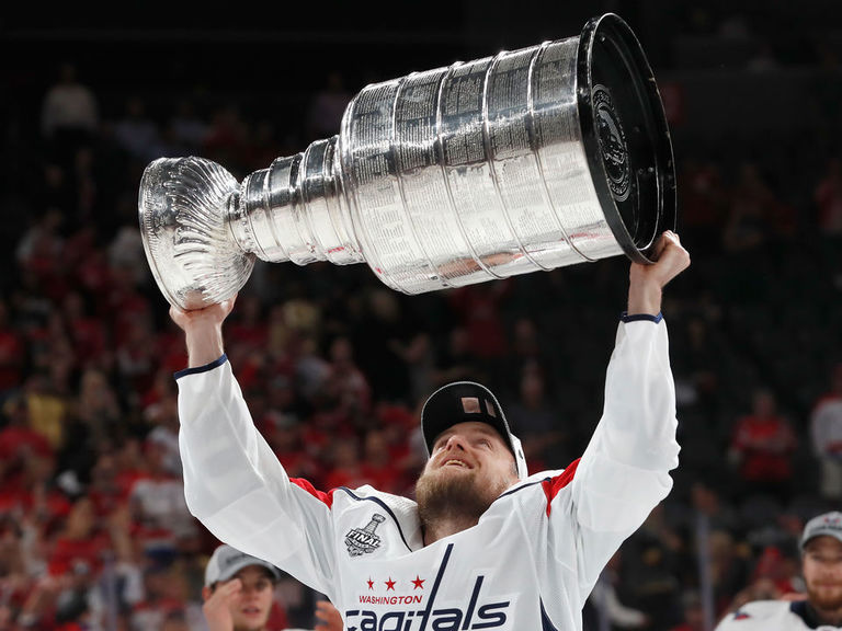 The Stanley Cup Made a Stop at Mount Desert Island Ice Cream - Washingtonian