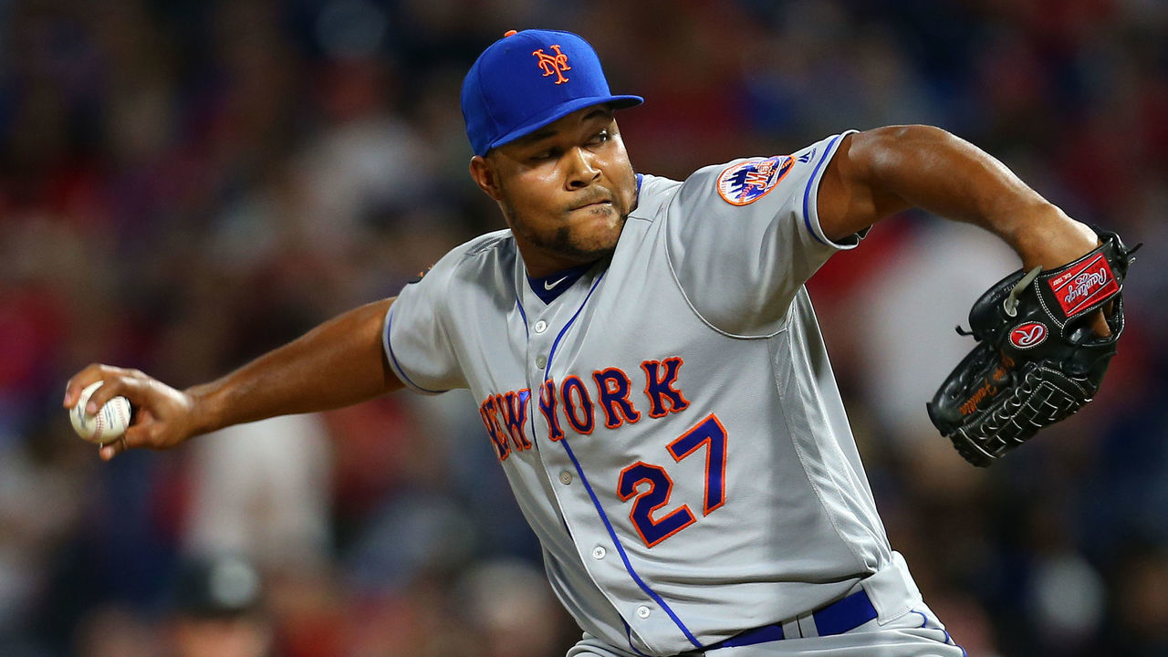 PHILADELPHIA, PA - MAY 11: Jeurys Familia #27 of the New York Mets delivers a pitch against the Philadelphia Phillies during the ninth inning of a game at Citizens Bank Park on May 11, 2018 in Philadelphia, Pennsylvania. The Mets defeated the Phillies 3-1.