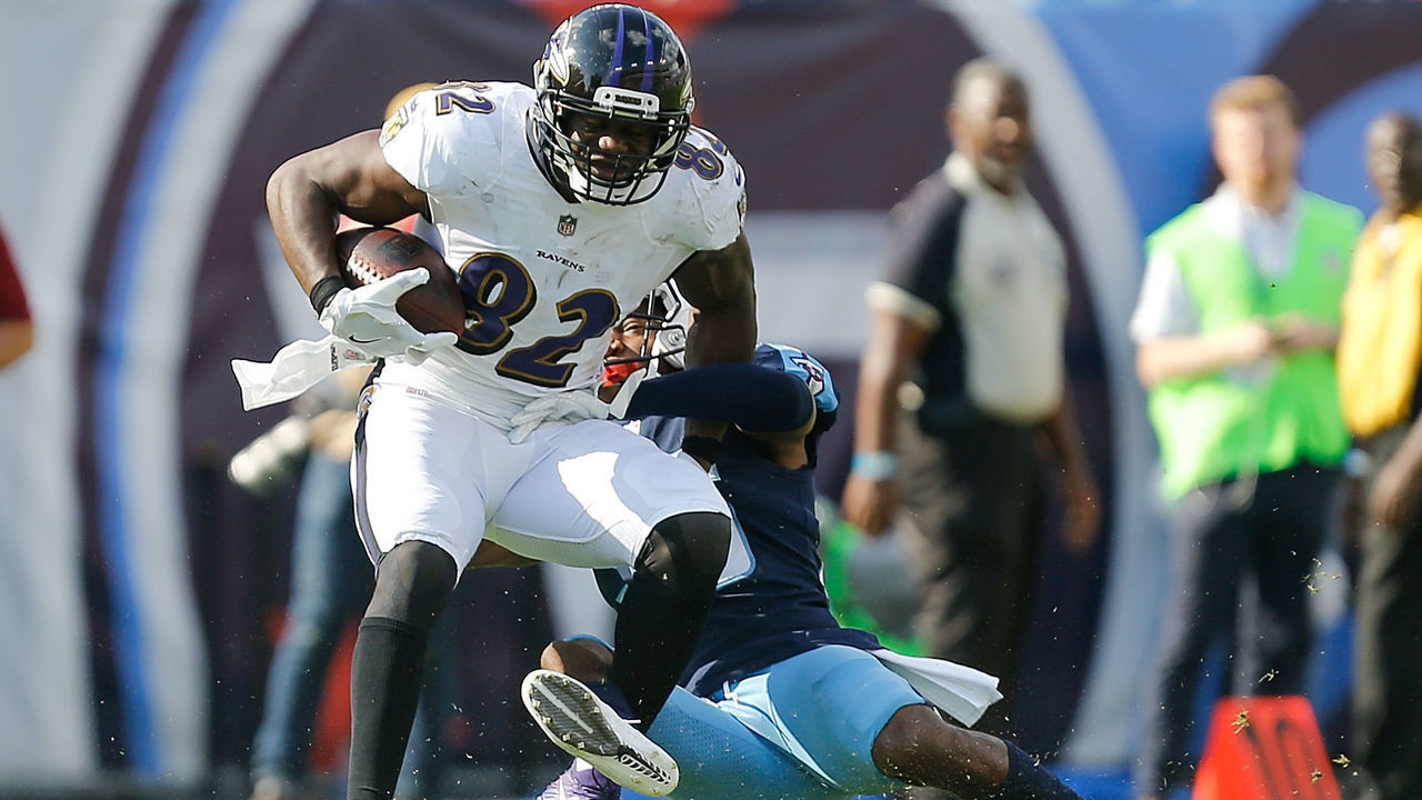 NASHVILLE, TN - NOVEMBER 05: Benjamin Watson #82 of the Baltimore Ravens is tackled against the Tennessee Titans at Nissan Stadium on November 5, 2017 in Nashville, Tennessee.