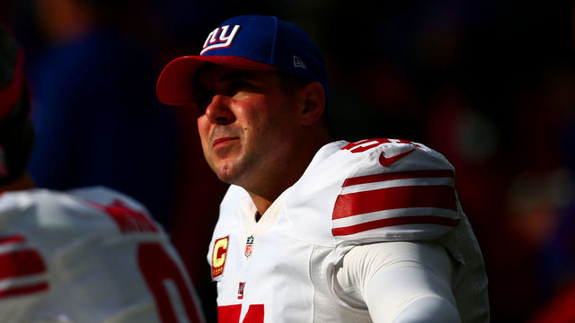LONDON, ENGLAND - OCTOBER 23: Zak DeOssie #51 of the New York Giants speaks with Brad Wing #9 of the New York Giants on the bench during the NFL International series game between Los Angeles Rams and New York Giants at Twickenham Stadium on October 23, 2016 in London, England.