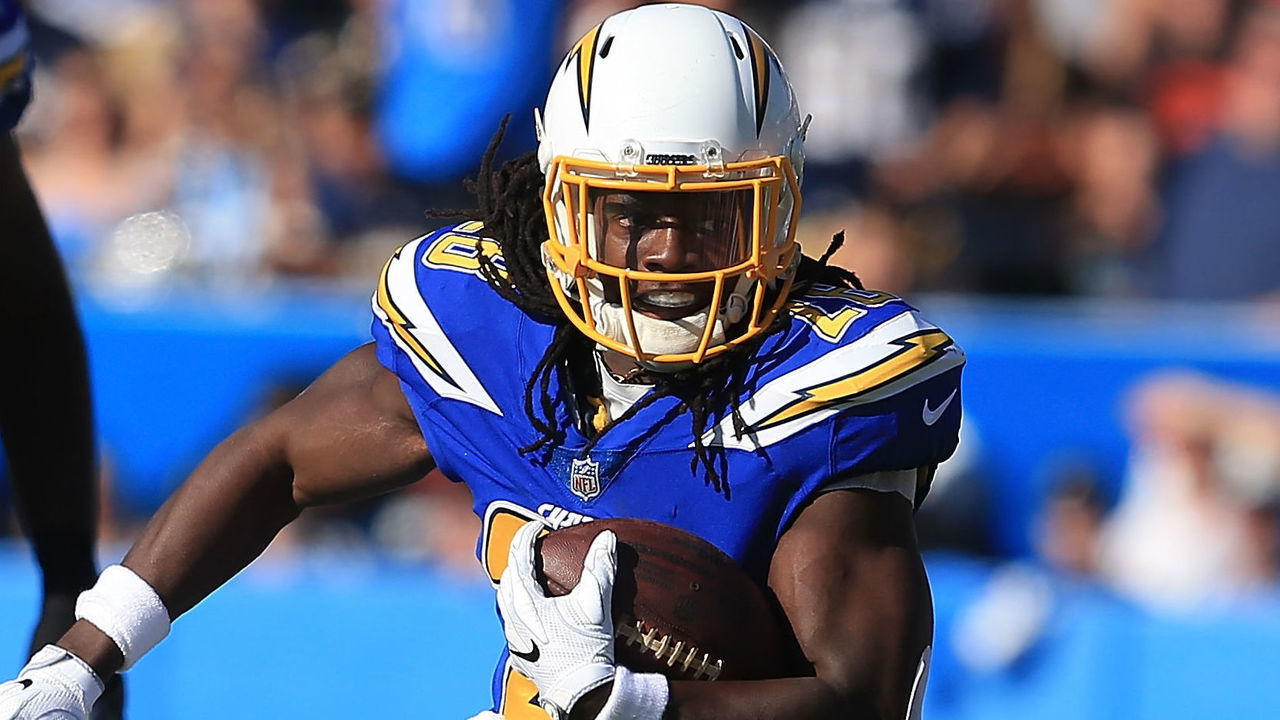 CARSON, CA - DECEMBER 03: Melvin Gordon #28 of the Los Angeles Chargers runs the ball down field during the first quarter of the game against the Cleveland Browns at StubHub Center on December 3, 2017 in Carson, California.