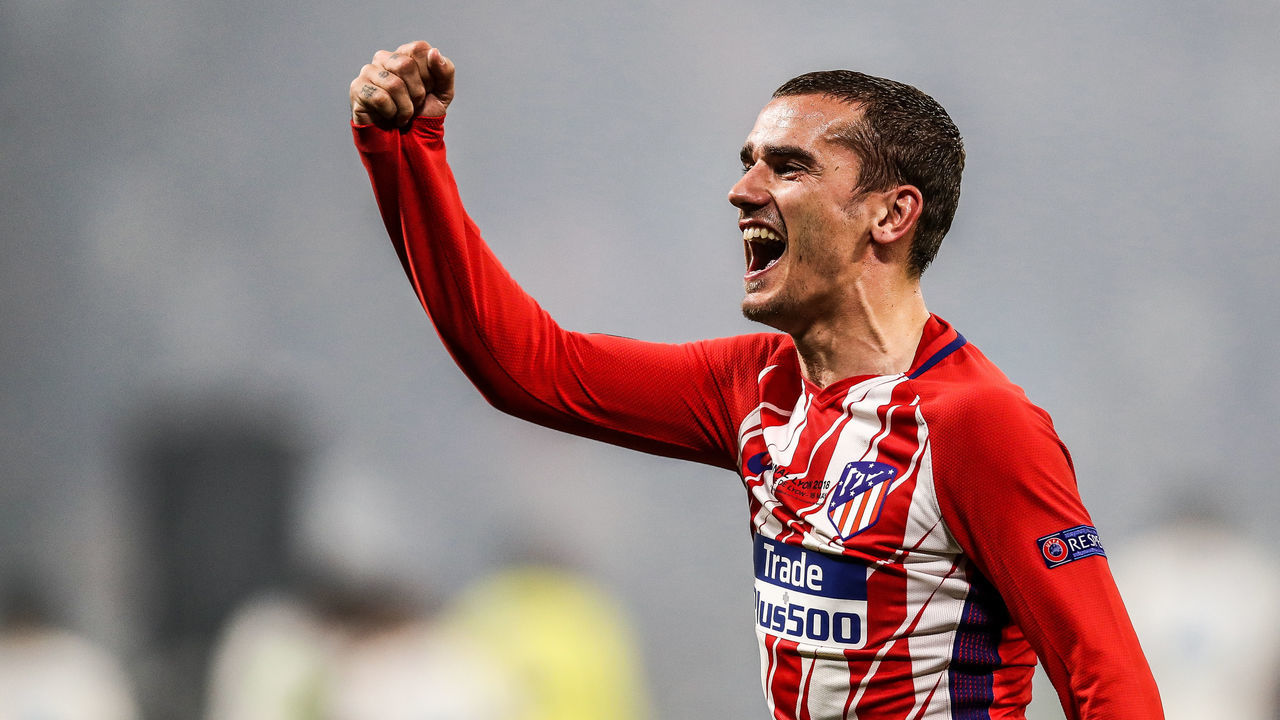 LYON, FRANCE - MAY 16: Antoine Griezmann #7 of Atletico Madrid celebrate the victory following the UEFA Europa League Final between Olympique de Marseille and Club Atletico de Madrid at Stade de Lyon on May 16, 2018 in Lyon, France.