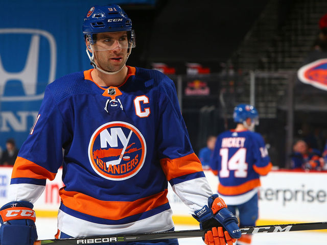 NEW YORK, NY - MARCH 26: John Tavares #91 of the New York Islanders skates against the Florida Panthers at Barclays Center on March 26, 2018 in New York City. Florida Panthers defeated the New York Islanders 3-0.