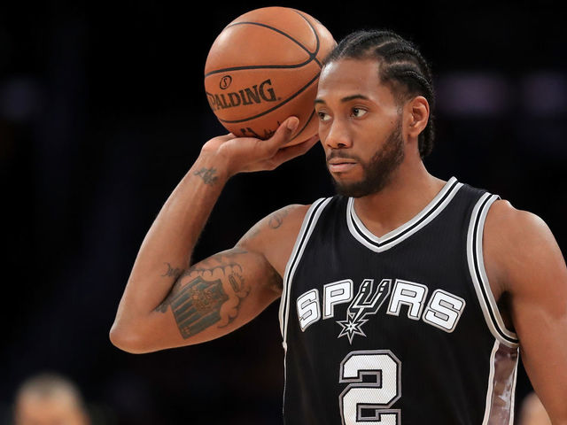 LOS ANGELES, CA - NOVEMBER 18: Kawhi Leonard #2 of the San Antonio Spurs looks on during the first half of a game against the Los Angeles Lakers at Staples Center on November 18, 2016 in Los Angeles, California.