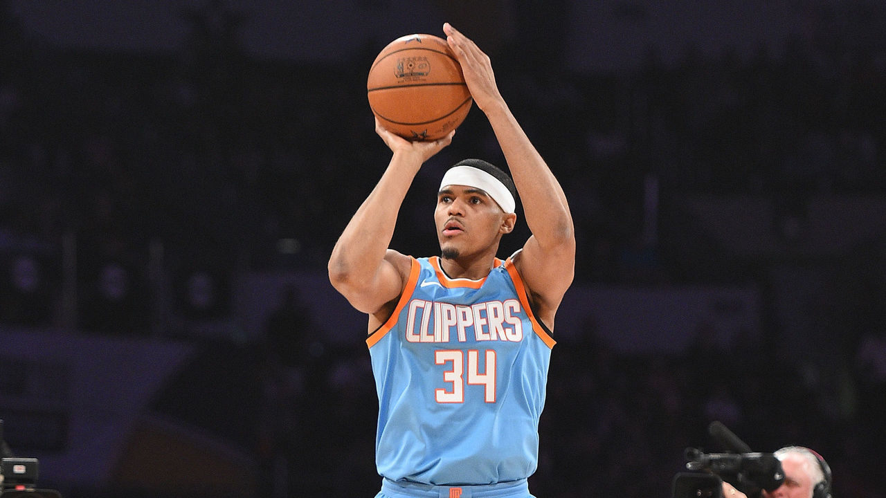 LOS ANGELES, CA - FEBRUARY 17: Tobias Harris #34 of the Los Angeles Clippers competes in the 2018 JBL Three-Point Contest at Staples Center on February 17, 2018 in Los Angeles, California.