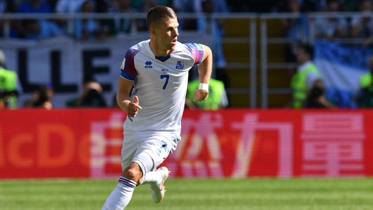 Iceland's midfielder Johann Gudmundsson controls the ball during the Russia 2018 World Cup Group D football match between Argentina and Iceland at the Spartak Stadium in Moscow on June 16, 2018.