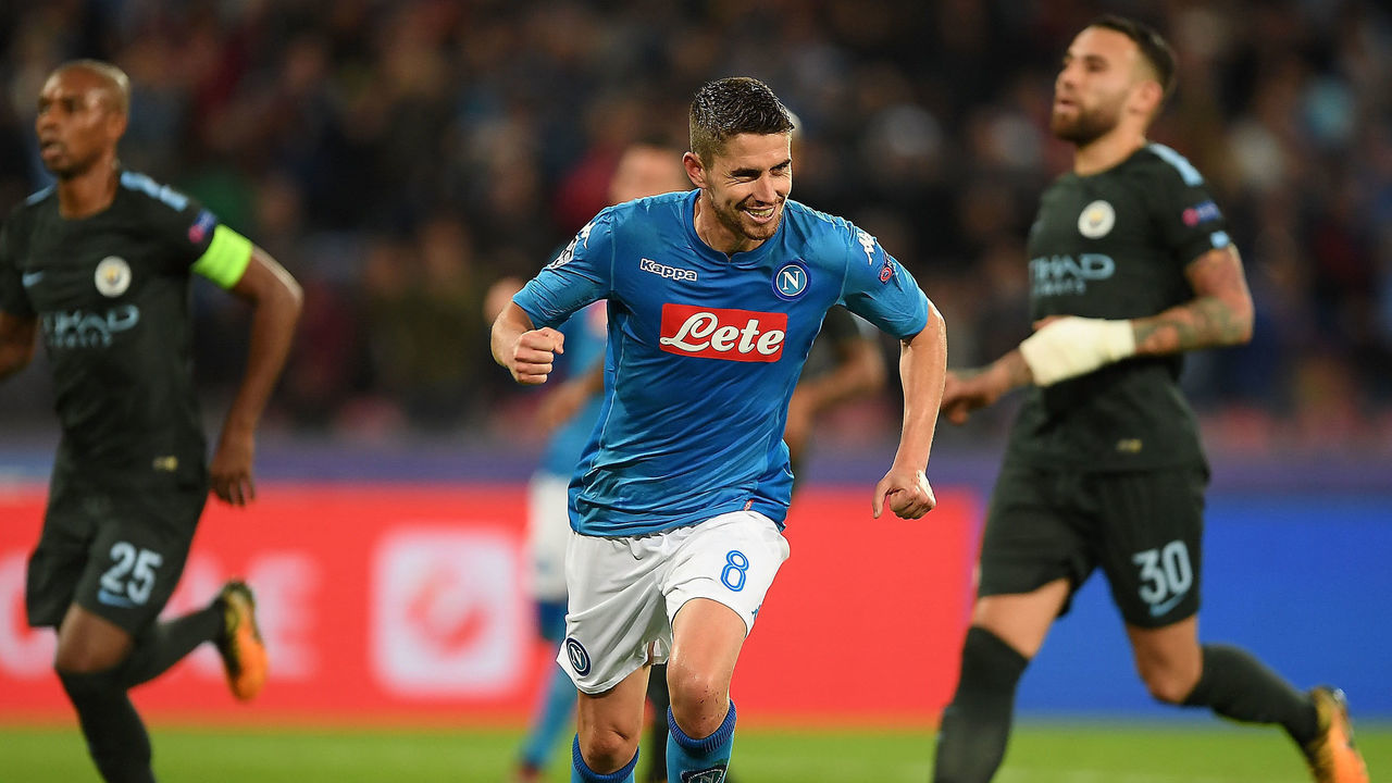 NAPLES, ITALY - NOVEMBER 01: Jorginho of SSC Napoli celebrates after scoring 2-2 goal during the UEFA Champions League group F match between SSC Napoli and Manchester City at Stadio San Paolo on November 1, 2017 in Naples, Italy.