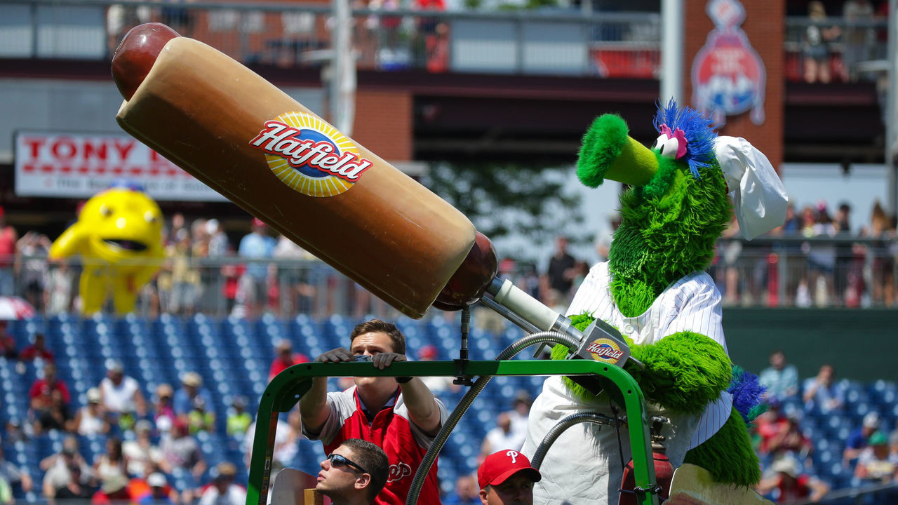 PHILADELPHIA, PA - JUNE 20: The Phillie Phanatic launches Hatfield hotdogs into the stands between innings during a game between the Philadelphia Phillies and the Arizona Diamondbacks at Citizens Bank Park on June 20, 2016 in Philadelphia, Pennsylvania. The Diamondbacks won 3-1.