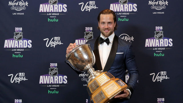 LAS VEGAS, NV - JUNE 20: Victor Hedman of the Tampa Bay Lightning poses with the James Norris Memorial Trophy given to the top defenseman in the press room at the 2018 NHL Awards presented by Hulu at the Hard Rock Hotel & Casino on June 20, 2018 in Las Vegas, Nevada.