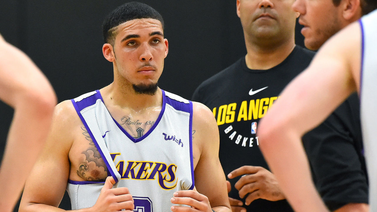 LOS ANGELES, CA - MAY 29: LiAngelo Ball #2 stands on the court as he listens to head coach Luke Walton of the Los Angeles Lakers during the Los Angeles Lakers 2018 NBA Pre-Draft Workout on May 29, 2018 in Los Angeles, California.