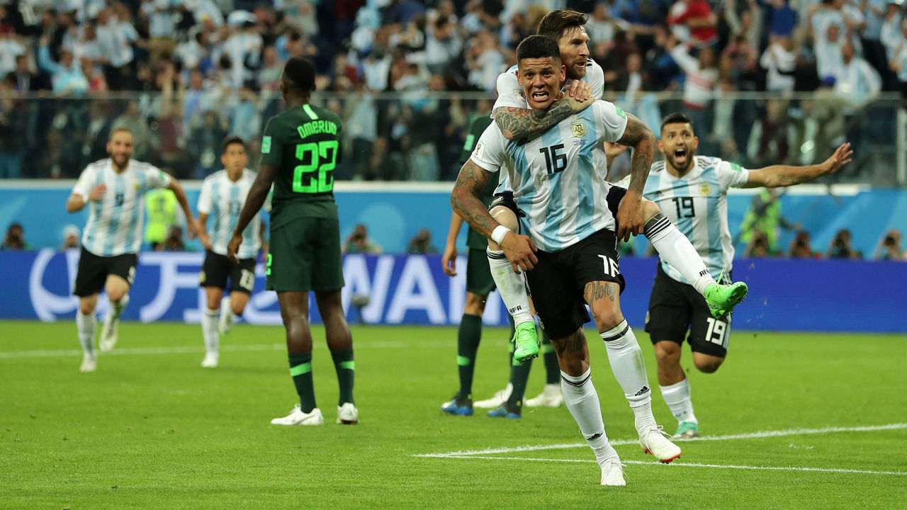 SAINT PETERSBURG, RUSSIA - JUNE 26: Marcos Rojo of Argentina celebrates after scoring his team's second goal with teammate Lionel Messi during the 2018 FIFA World Cup Russia group D match between Nigeria and Argentina at Saint Petersburg Stadium on June 26, 2018 in Saint Petersburg, Russia.