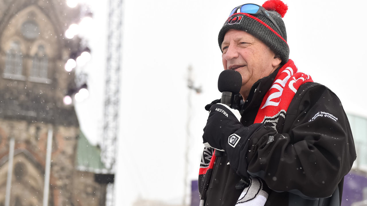 OTTAWA, ON - DECEMBER 15: Ottawa Senators owner Eugene Melnyk talks to skaters during the 2017 Scotiabank NHL100 Classic Eugene Melnyk Skate for kids on Parliament Hill on December 15, 2017 in Ottawa, Canada. (Photo Minas Panagiotakis/NHLI via Getty Images)