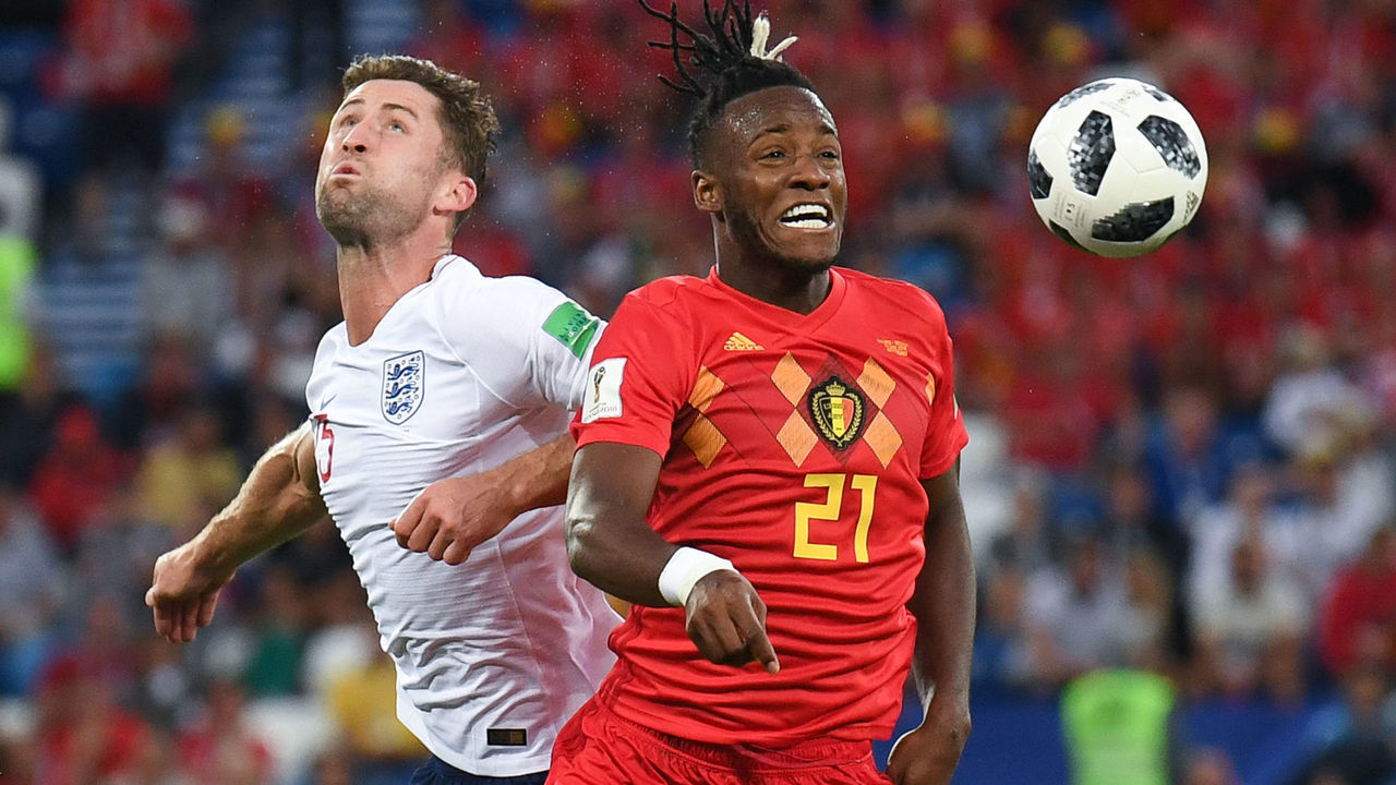 TOPSHOT - England's defender Gary Cahill (L) vies with Belgium's forward Michy Batshuayi during the Russia 2018 World Cup Group G football match between England and Belgium at the Kaliningrad Stadium in Kaliningrad on June 28, 2018.