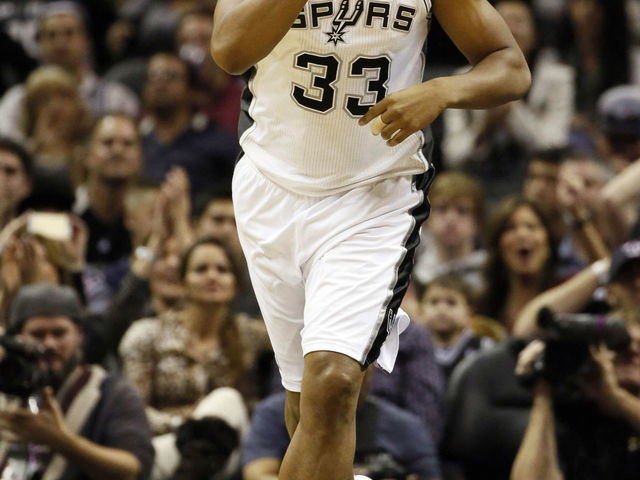 VIDEO: Spurs' Diaw dances his way to health in new commercial