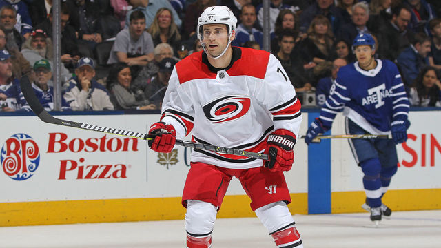 TORONTO,ON - DECEMBER 19: Derek Ryan #7 of the Carolina Hurricanes skates against the Toronto Maple Leafs during an NHL game at the Air Canada Centre on December 19, 2017 in Toronto, Ontario, Canada. The Maple Leafs defeated the Hurricanes 8-1.