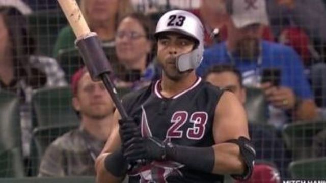 Look: Royals, Mariners turn ahead the clock with funky uniforms