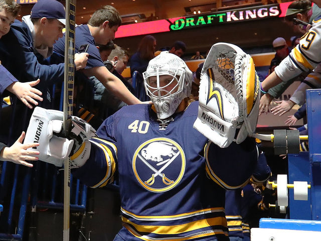 BUFFALO, NY - JANUARY 9: Robin Lehner #40 of the Buffalo Sabres in play against the Winnipeg Jets at the KeyBank Center on January 9, 2018 in Buffalo, New York. The Jets beat the Sabres 7-4.