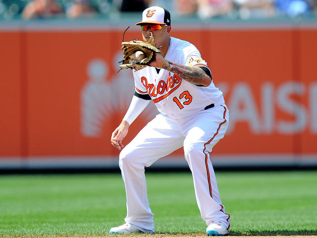 Dodgers land All-Star shortstop Manny Machado from Orioles