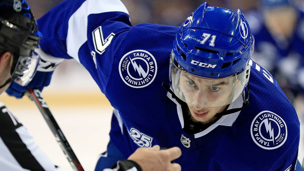 TAMPA, FL - MARCH 26: Anthony Cirelli #71 of the Tampa Bay Lightning faces off during a game against the Arizona Coyotes at Amalie Arena on March 26, 2018 in Tampa, Florida.