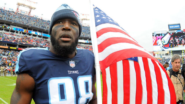 Look: NFL players celebrate Fourth of July in weird ways