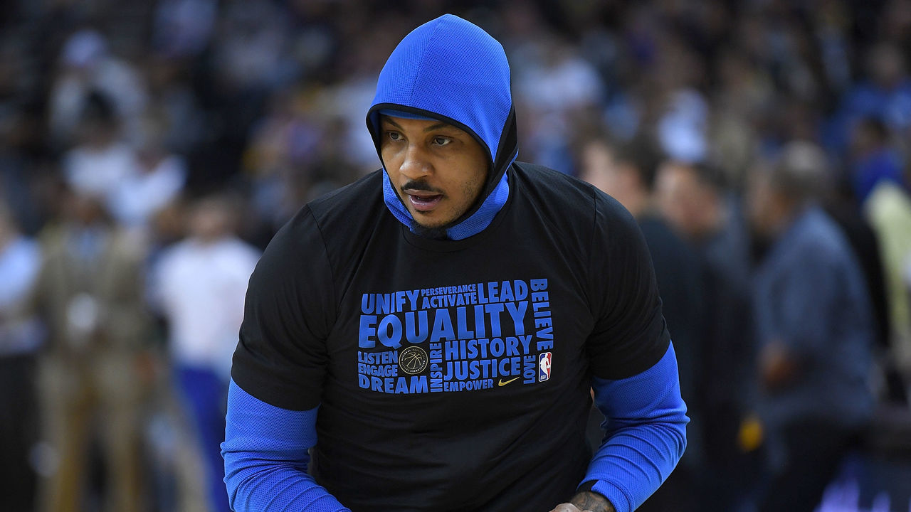 OAKLAND, CA - FEBRUARY 06: Carmelo Anthony #7 of the Oklahoma City Thunder warms up prior to the start of an NBA basketball game against the Golden State Warriors at ORACLE Arena on February 6, 2018 in Oakland, California.
