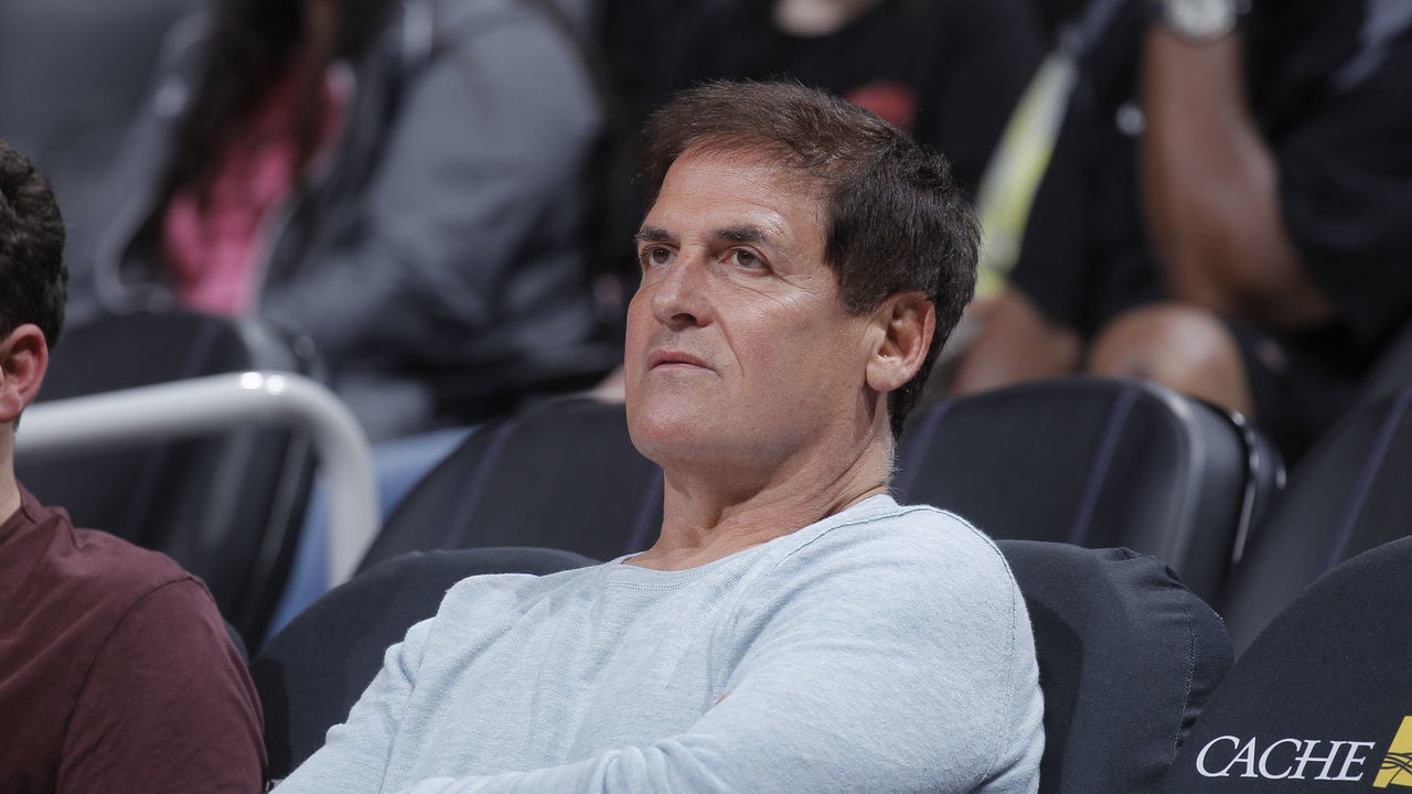 SACRAMENTO, CA - MARCH 27: Dallas Mavericks owner Mark Cuban looks on during the game against the Sacramento Kings on March 27, 2018 at Golden 1 Center in Sacramento, California. NOTE TO USER: User expressly acknowledges and agrees that, by downloading and or using this photograph, User is consenting to the terms and conditions of the Getty Images Agreement. Mandatory Copyright Notice: Copyright 2018 NBAE