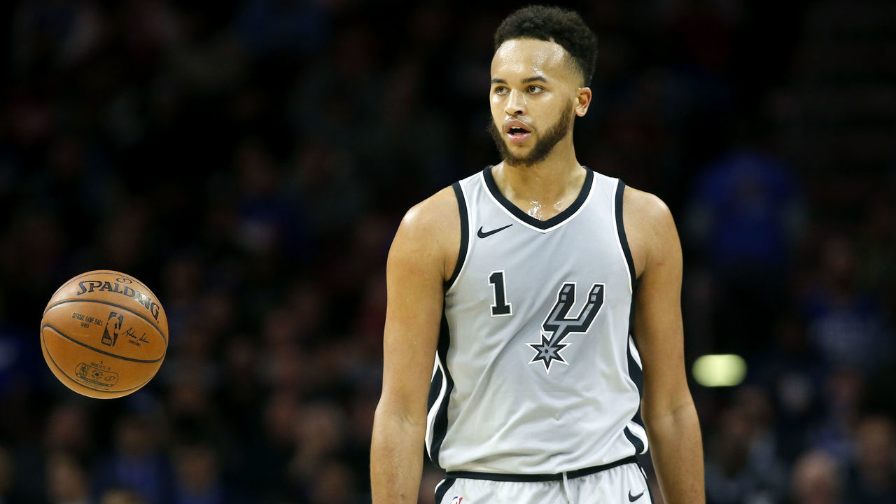 PHILADELPHIA, PA - JANUARY 3: Kyle Anderson #1 of the San Antonio Spurs brings the ball up the floor against the Philadelphia 76ers in the first half at Wells Fargo Center on January 3, 2018 in Philadelphia, Pennsylvania.