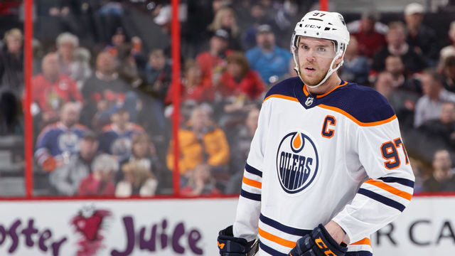 OTTAWA, ON - MARCH 22: Connor McDavid #97 of the Edmonton Oilers looks on in a game against the Ottawa Senators at Canadian Tire Centre on March 22, 2018 in Ottawa, Ontario, Canada.