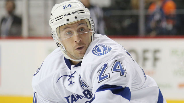 NEW YORK, NY - NOVEMBER 01: Ryan Callahan #24 of the Tampa Bay Lightning skates against the New York Islanders at the Barclays Center on November 1, 2016 in the Brooklyn borough of New York City. The Lightning defeated the Islanders 6-1.
