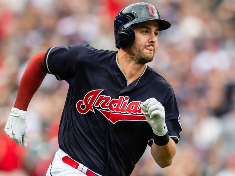 Indians' Chisenhall expected out 8-10 weeks with strained calf ...