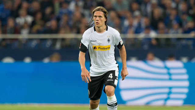 GELSENKIRCHEN, GERMANY - APRIL 28: Jannik Vestergaard of Moenchengladbach controls the ball during the Bundesliga match between FC Schalke 04 and Borussia Moenchengladbach at Veltins-Arena on April 28, 2018 in Gelsenkirchen, Germany.