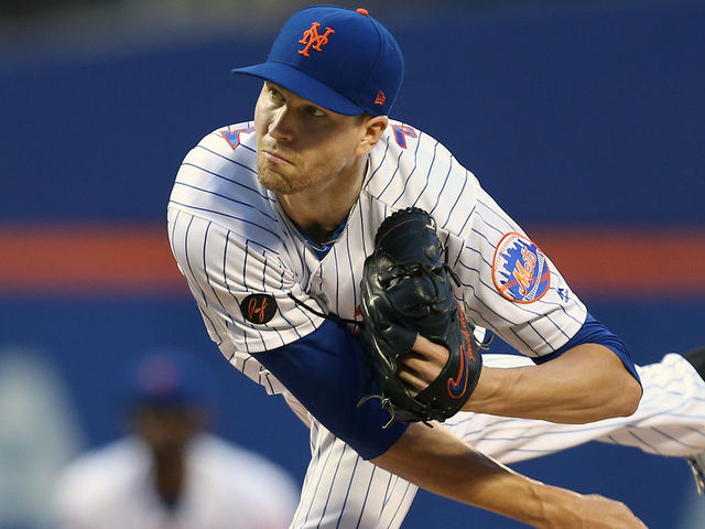 NEW YORK, NY - JULY 11: Pitcher Jacob deGrom #48 of the New York Mets delivers a pitch against the Philadelphia Phillies during the third inning of a game at Citi Field on July 11, 2018 in the Flushing neighborhood of the Queens borough of New York City. The Mets defeated the Phillies 3-0 in 10 innings.