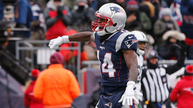 FOXBORO, MA - DECEMBER 31: Brandin Cooks #14 of the New England Patriots celebrates after scoring a touchdown during the second quarter against the New York Jets at Gillette Stadium on December 31, 2017 in Foxboro, Massachusetts.