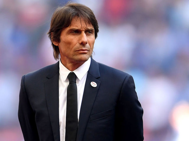LONDON, ENGLAND - MAY 19: Antonio Conte, Manager of Chelsea looks on prior to The Emirates FA Cup Final between Chelsea and Manchester United at Wembley Stadium on May 19, 2018 in London, England.