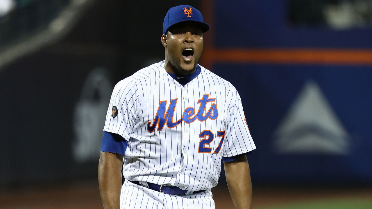 NEW YORK, NY - JULY 06: Jeurys Familia #27 of the New York Mets celebrates retiring the side with the bases loaded in the ninth inning against the Tampa Bay Rays during their game at Citi Field on July 6, 2018 in New York City.