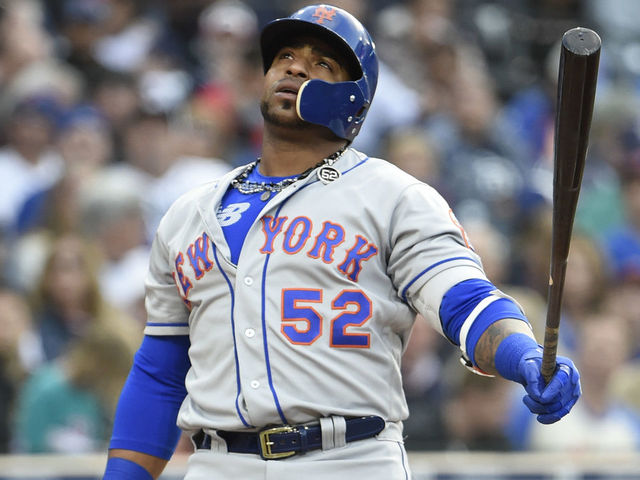 Mets OF Yoenis Cespedes Fractures Ankle on Ranch - Stadium