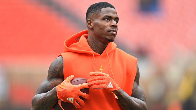 CLEVELAND, OH - DECEMBER 17: Josh Gordon #12 of the Cleveland Browns warms up before the game against the Baltimore Ravens at FirstEnergy Stadium on December 17, 2017 in Cleveland, Ohio.
