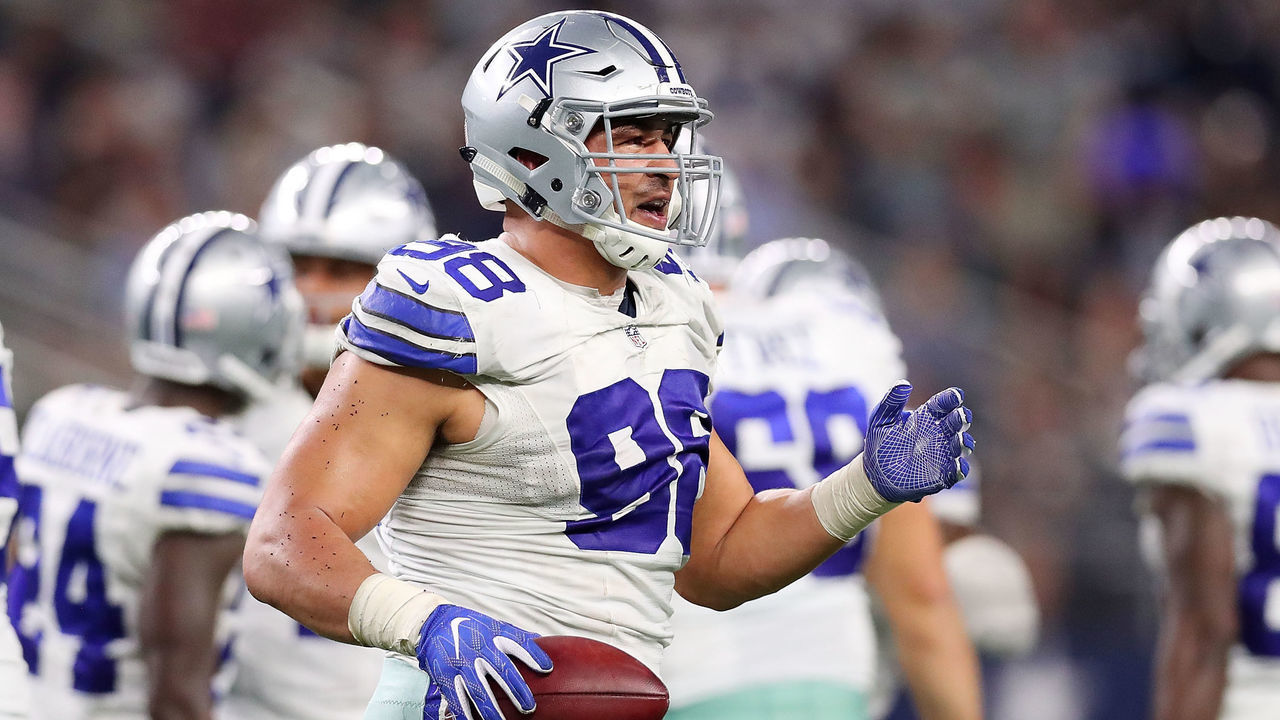 ARLINGTON, TX - OCTOBER 30: Tyrone Crawford #98 of the Dallas Cowboys celebrates after a play during a game between the Dallas Cowboys and the Philadelphia Eagles at AT&T Stadium on October 30, 2016 in Arlington, Texas.