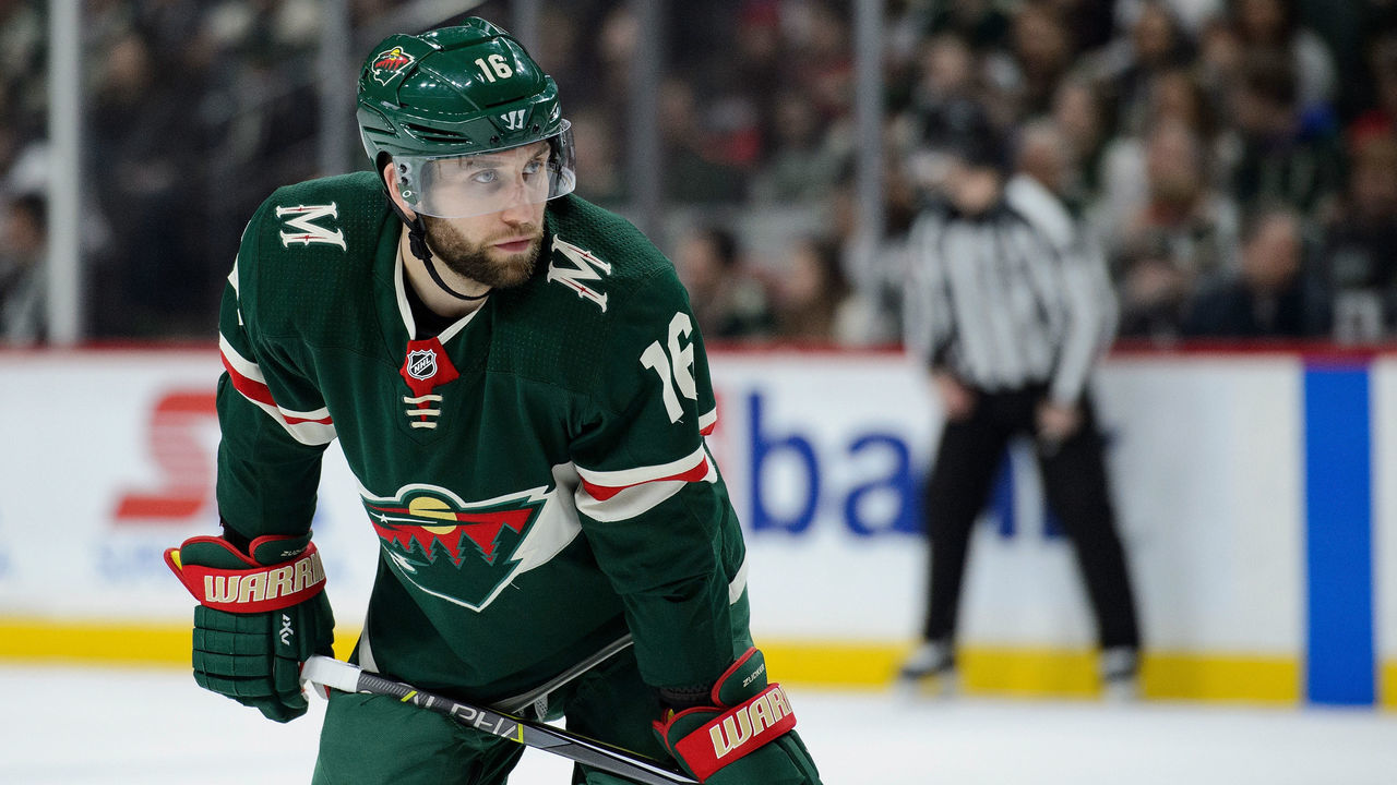 ST PAUL, MN - APRIL 2: Jason Zucker #16 of the Minnesota Wild looks on before a face-off against the Edmonton Oilers during the game on April 2, 2018 at Xcel Energy Center in St Paul, Minnesota. The Wild defeated the Oilers 3-0.