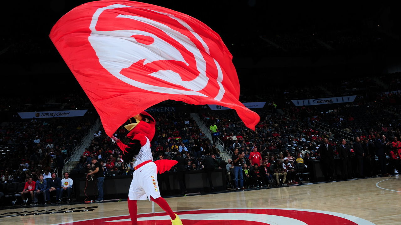 ATLANTA, GA - NOVEMBER 25: The Atlanta Hawks mascot performs before the game against the Toronto Raptors on November 25, 2017 at Philips Arena in Atlanta, Georgia. NOTE TO USER: User expressly acknowledges and agrees that, by downloading and/or using this Photograph, user is consenting to the terms and conditions of the Getty Images License Agreement. Mandatory Copyright Notice: Copyright 2017 NBAE