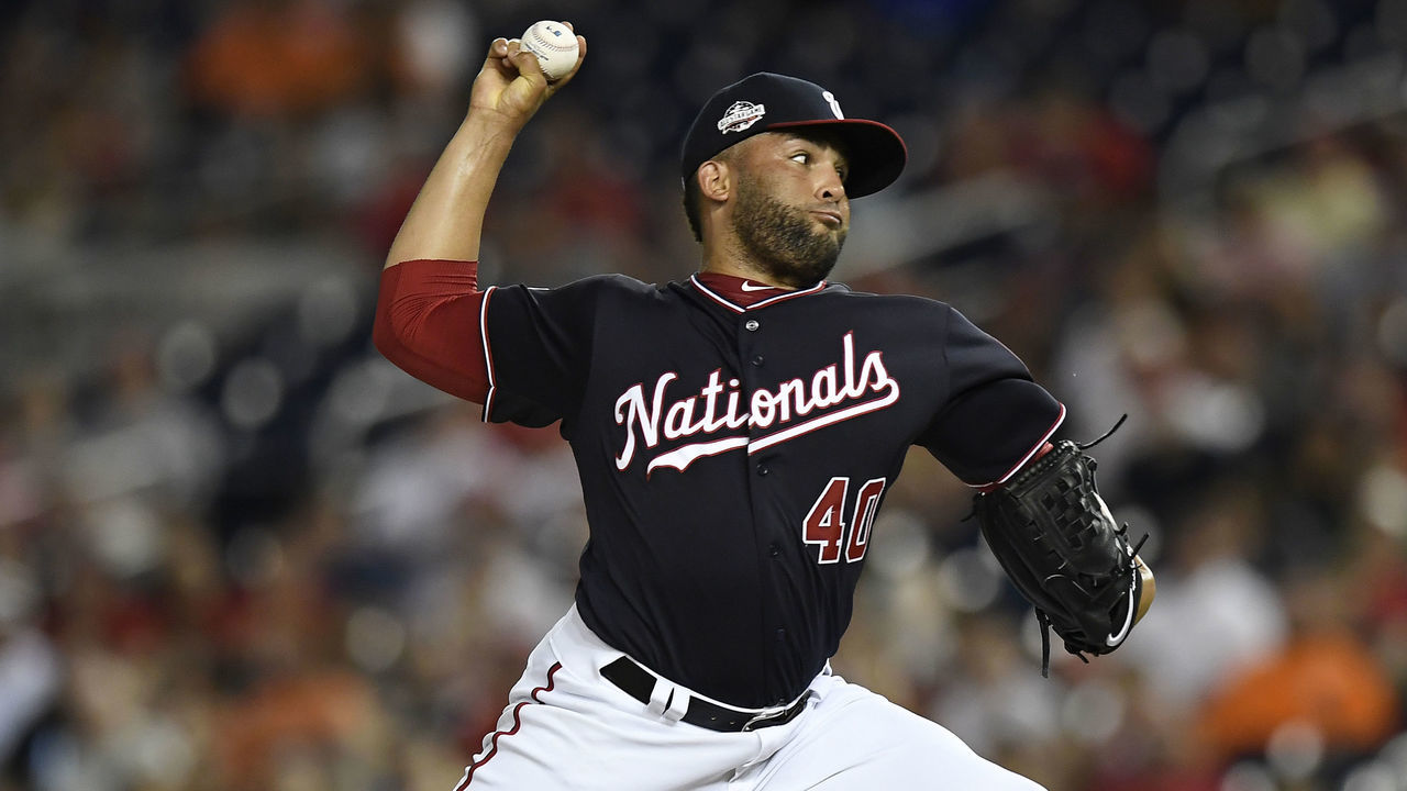 WASHINGTON, DC - JUNE 19: Kelvin Herrera #40 of the Washington Nationals pitches in the eighth inning against the Baltimore Orioles at Nationals Park on June 19, 2018 in Washington, DC.