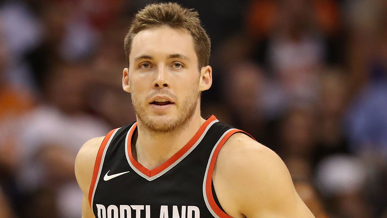 PHOENIX, AZ - OCTOBER 18: Pat Connaughton #5 of the Portland Trail Blazers during the second half of the NBA game against the Phoenix Suns at Talking Stick Resort Arena on October 18, 2017 in Phoenix, Arizona.