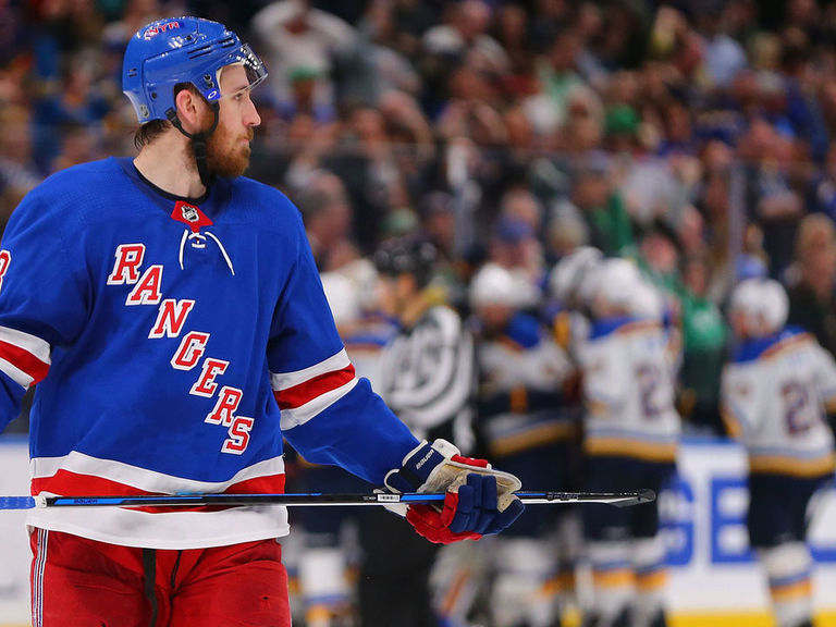 Hayes wants to remain with Rangers long term despite signing 1-year ...