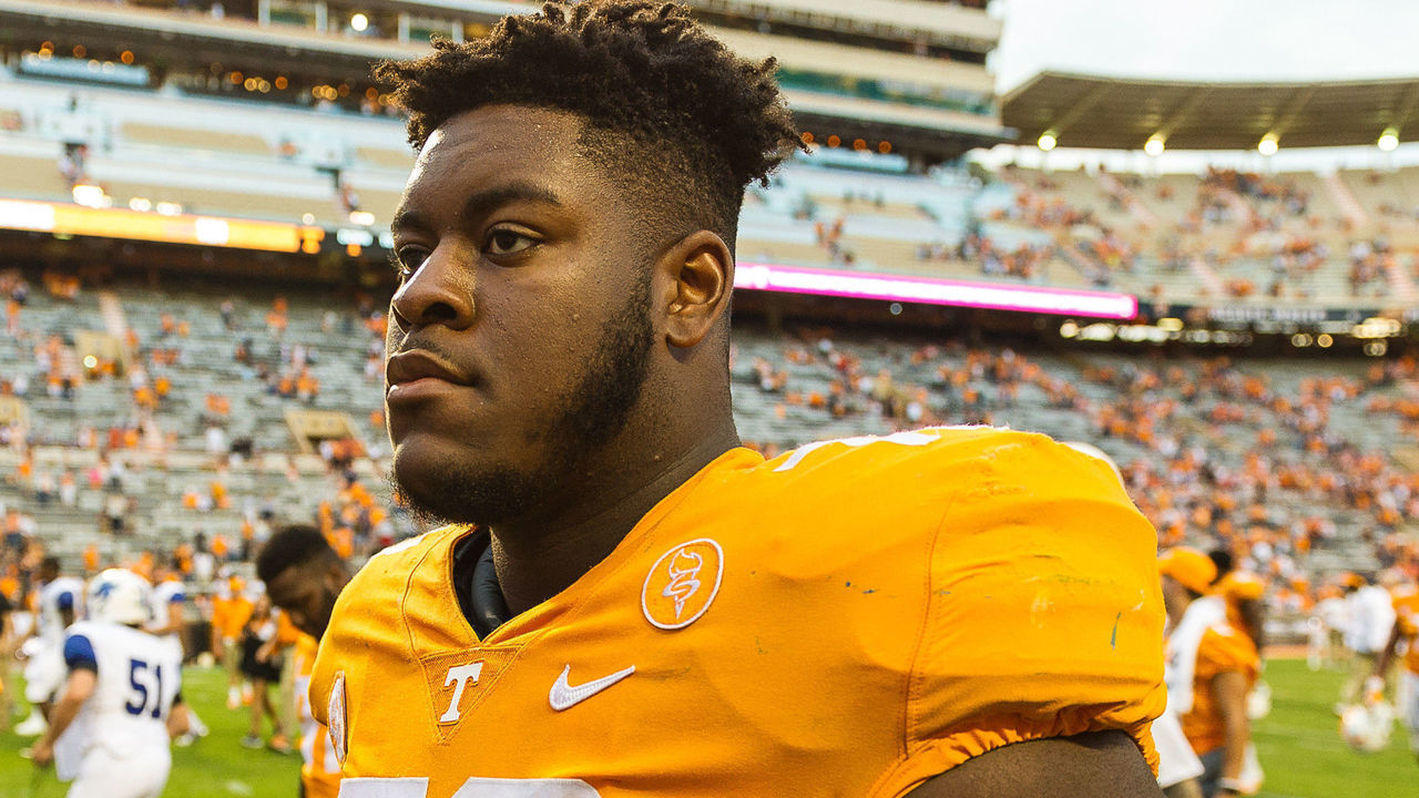 KNOXVILLE, TN - SEPTEMBER 09: Tennessee Volunteers offensive lineman Trey Smith (73) during a game between the Indiana State Sycamores and Tennessee Volunteers on September 9, 2017, at Neyland Stadium in Knoxville, TN.