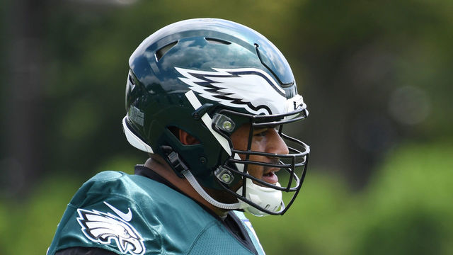 Eagles' ex-rugby star Mailata 'making progress' in learning football