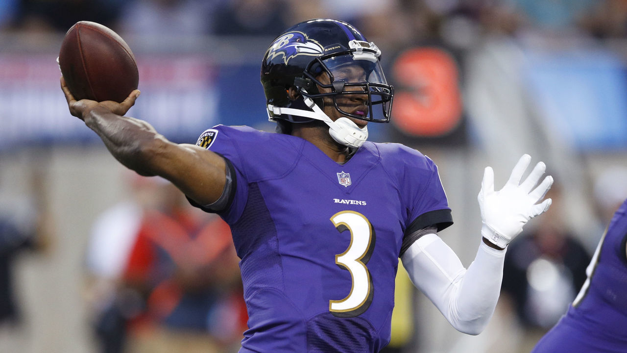 CANTON, OH - AUGUST 02: Robert Griffin III #3 of the Baltimore Ravens looks to pass in the first quarter of the Hall of Fame Game against the Chicago Bears at Tom Benson Hall of Fame Stadium on August 2, 2018 in Canton, Ohio.