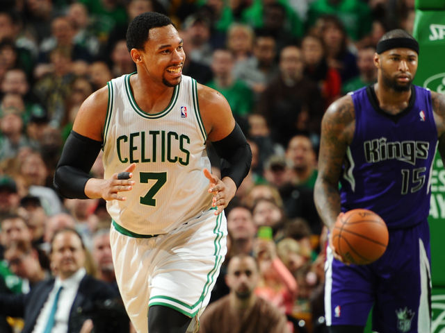 Report: Celtics aggressive in pre-Draft trade talks, talking to team in top 10