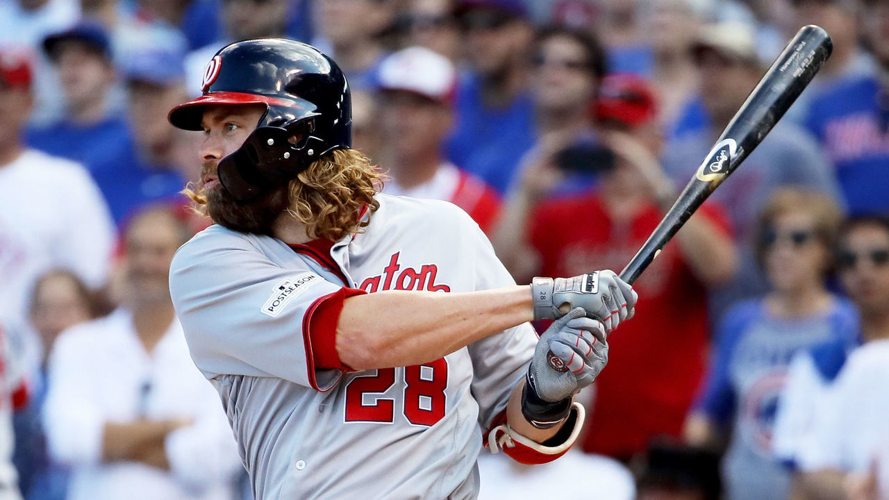CHICAGO, IL - OCTOBER 09: Jayson Werth #28 of the Washington Nationals hits a single in the second inning against the Chicago Cubs during game three of the National League Division Series at Wrigley Field on October 9, 2017 in Chicago, Illinois.
