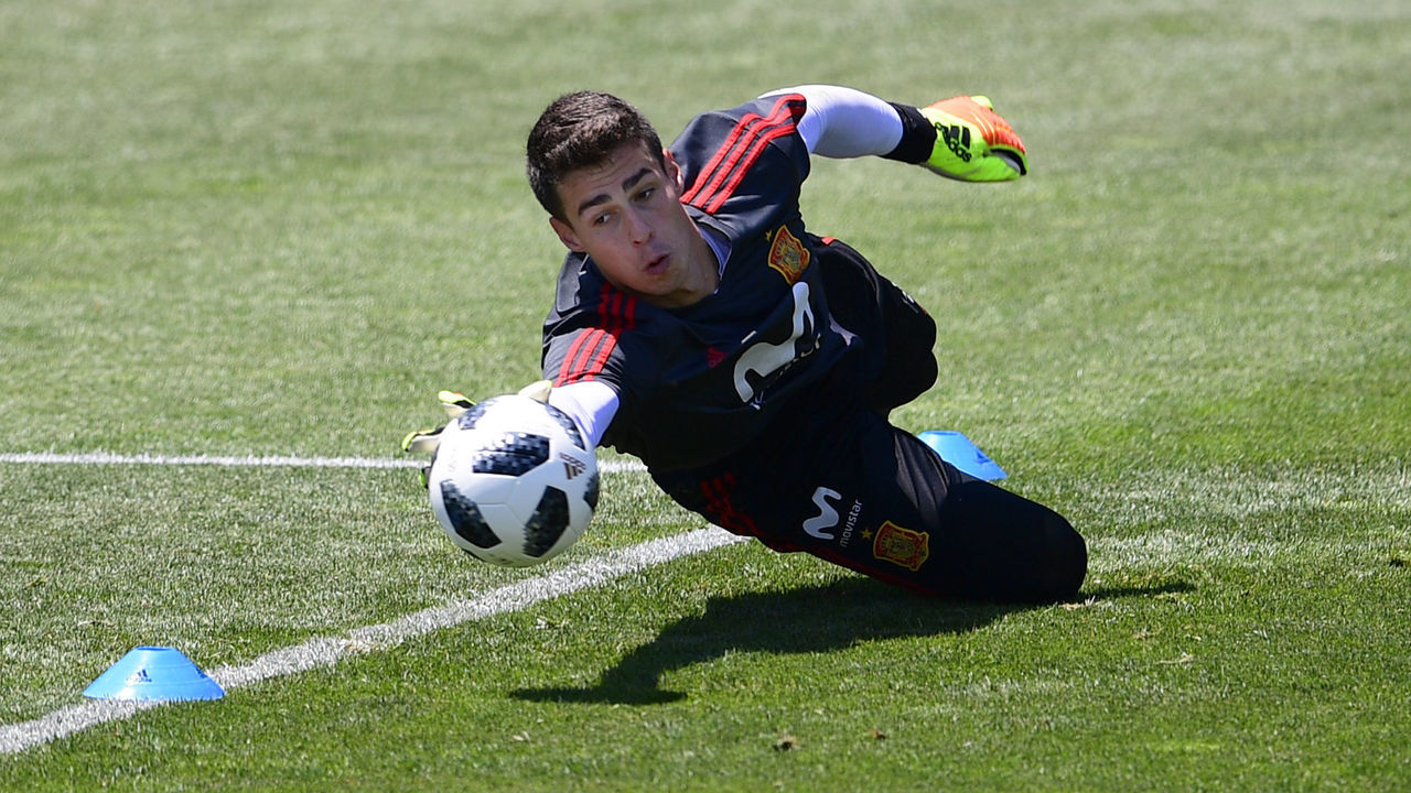 Spain's goalkeeper Kepa Arrizabalaga attends a training session at Krasnodar Academy on June 21, 2018, during the Russia 2018 World Cup football tournament.